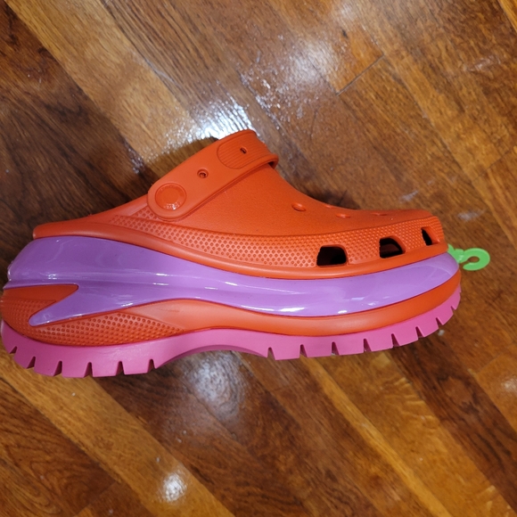 Platform Women's Crocs - Picture 4 of 5